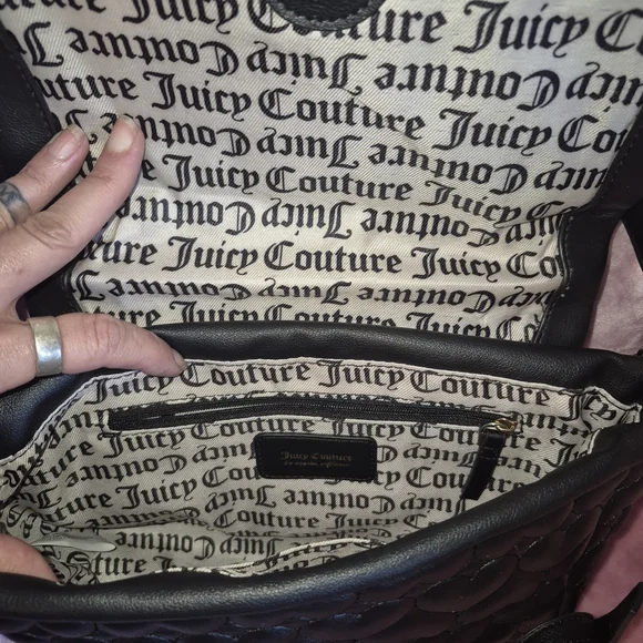 New! Juicy Couture Black Heart Crossbody Bag - Picture 4 of 5